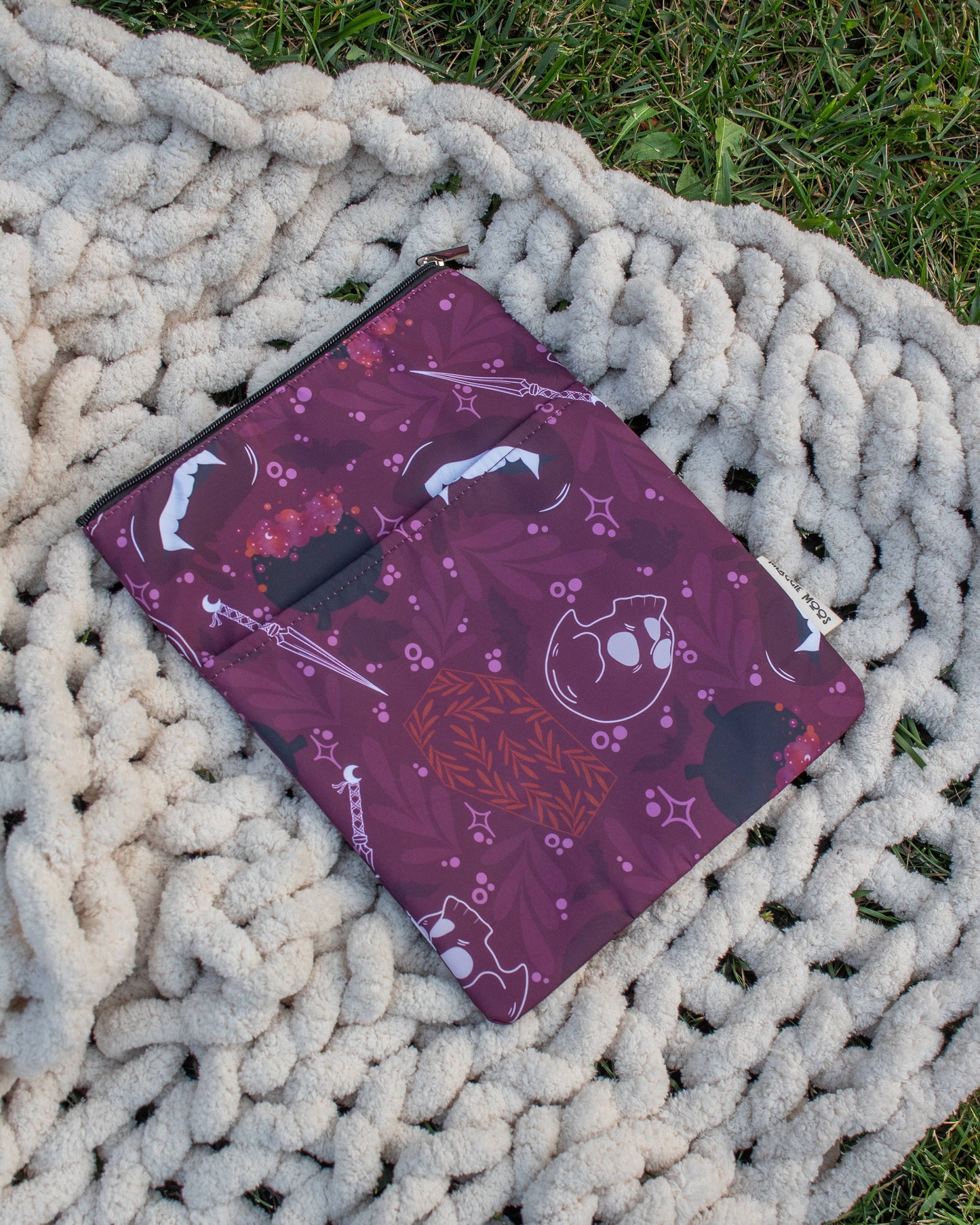 Book / Tablet Sleeve | Maroon Magic